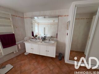  Maison à vendre 8 pièces 215 m²