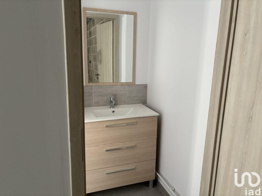  Location - 146 m² La Tour-de-Salvagny (69890)