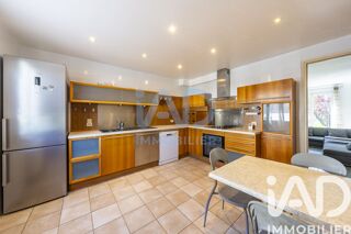  Maison à vendre 10 pièces 205 m²