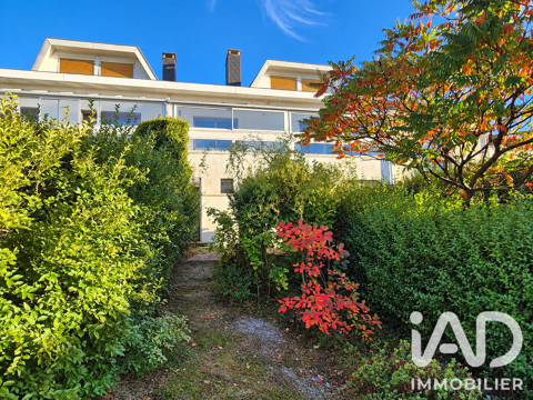   Vente Maison de village 10 pièces Maison - 10 pièce(s) - 280 m²