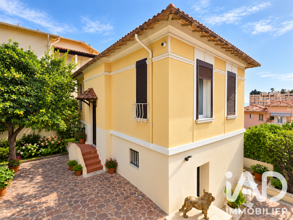 Vente Maison Vente Maison traditionnelle 9 pièces Beausoleil