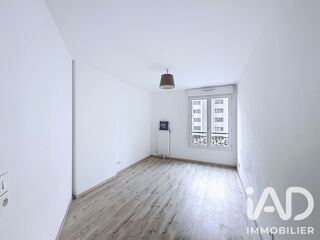  Appartement à louer 3 pièces 60 m²
