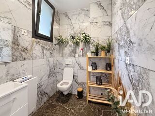  Immeuble à vendre 152 m²