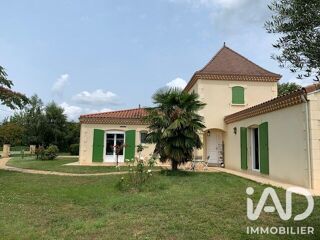  Maison à vendre 8 pièces 227 m²