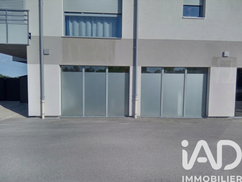   Vente Boutique/Local commercial 134 m&sup2; 