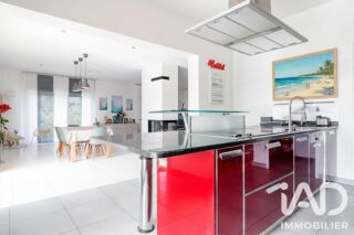  Maison à vendre 6 pièces 261 m²