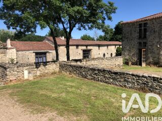  Maison � vendre 15 + pi�ces 900 m�