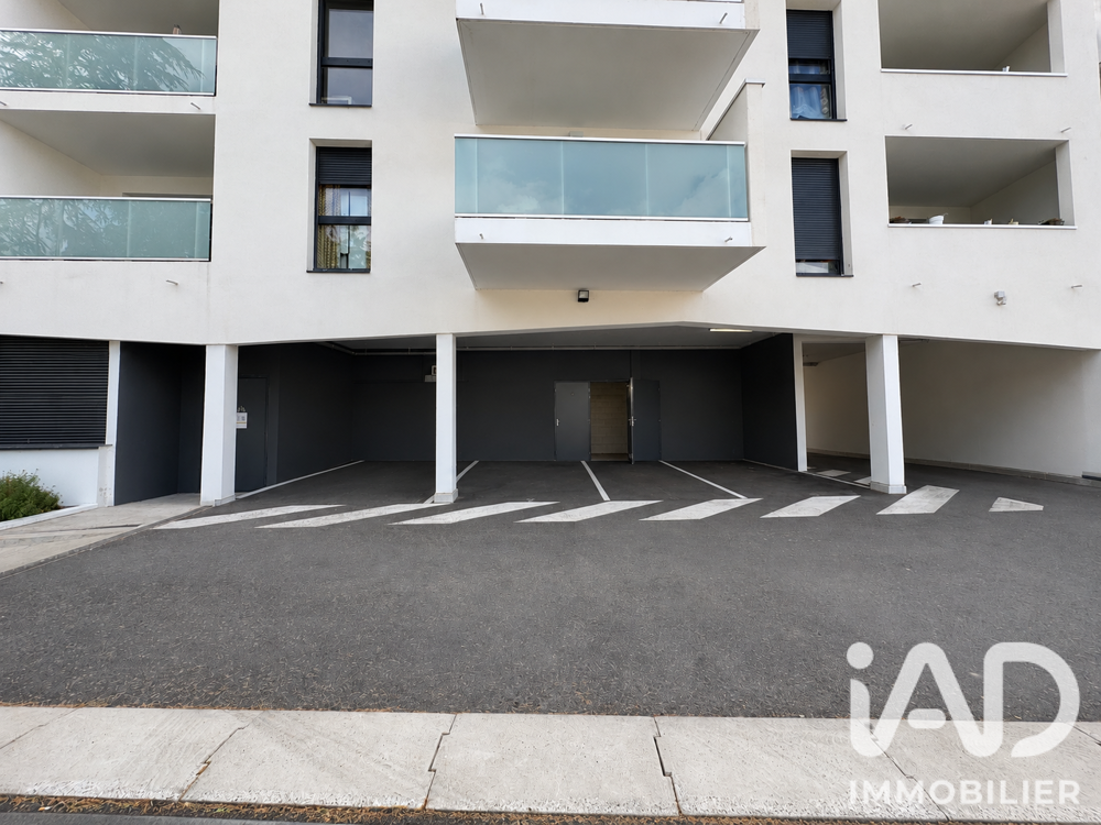 Vente Parking/Garage Vente Parking 13 m&sup2; Saint-sébastien-sur-loire