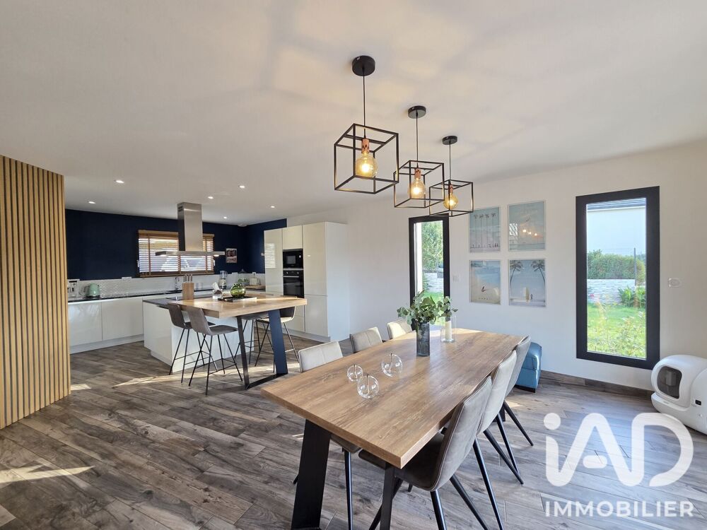 à vendre  Maison Vouneuil-sous-Biard (86580)