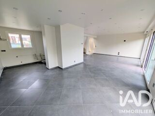  Maison à louer 5 pièces 121 m²