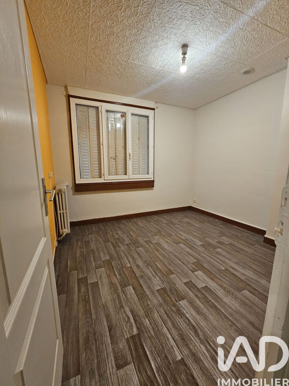 vente Maison - 5 pièce(s) - 105 m² Montreuil-aux-Lions (02310)