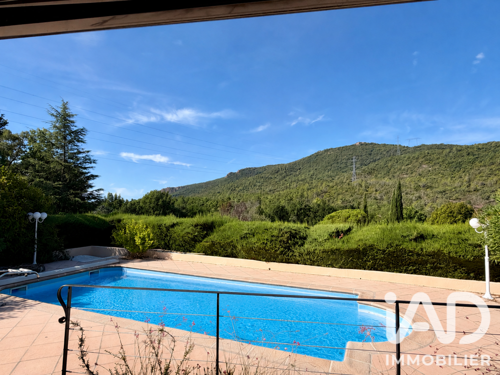 Vente Maison Vente Maison traditionnelle 4 pièces Bagnols-en-forêt