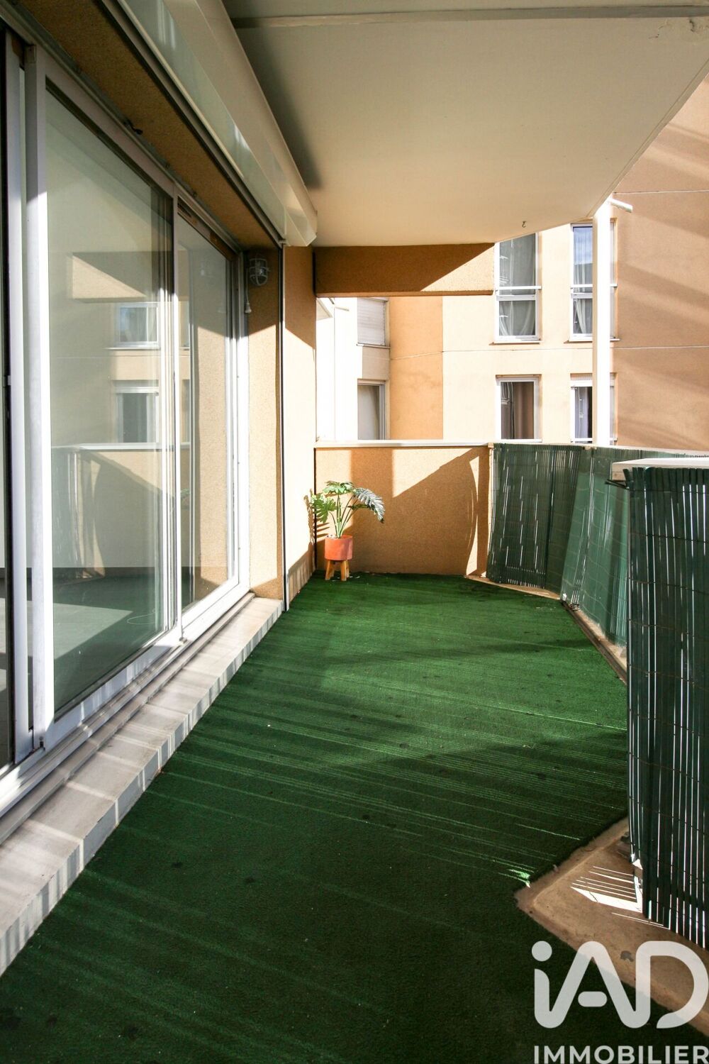 Vente Appartement Vente Appartement 4 pièces Courbevoie