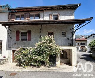  Maison à vendre 10 pièces 240 m²