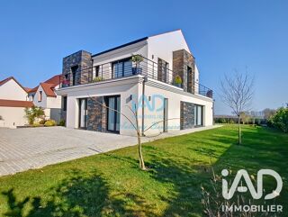  Maison à vendre 8 pièces 225 m²