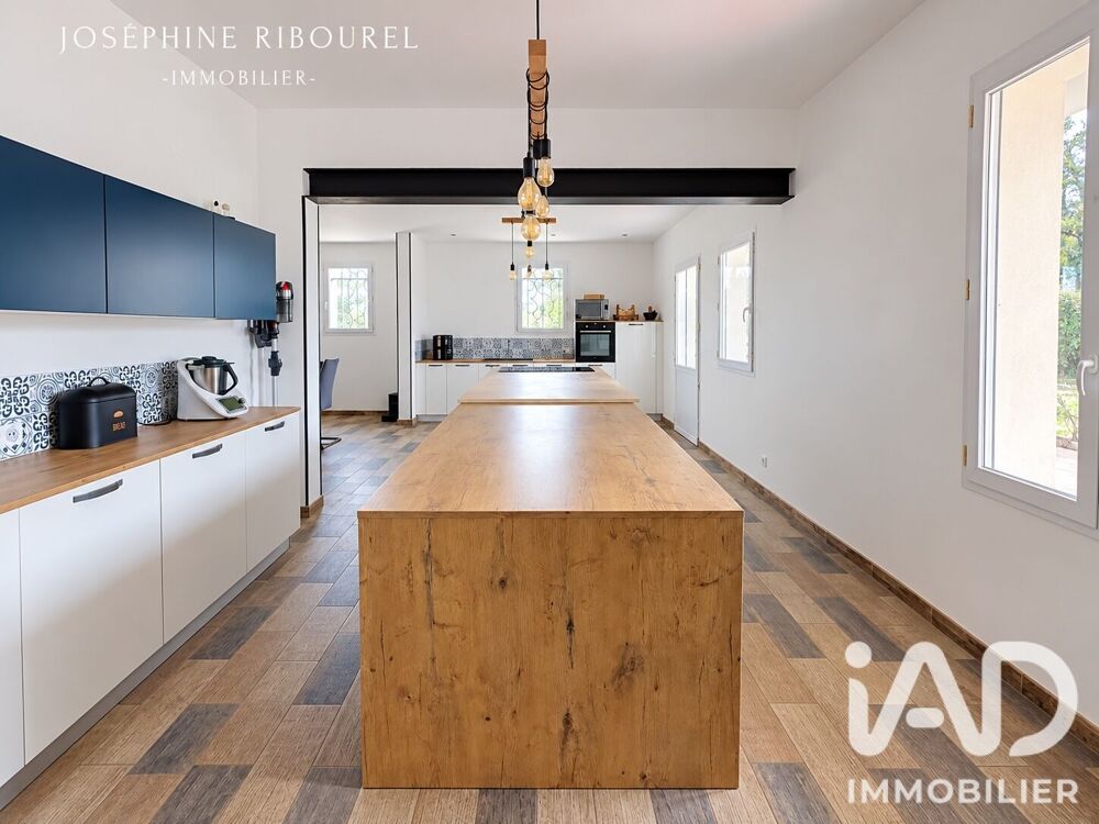 Vente Maison Vente Maison de village 5 pièces Névian