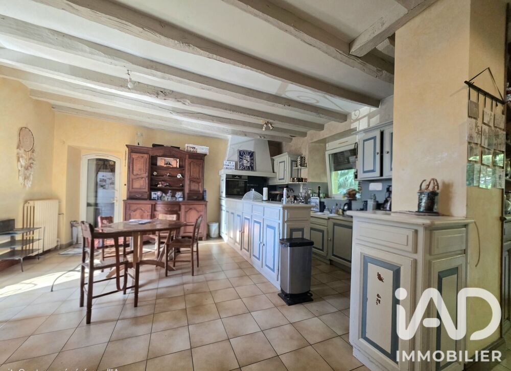 Vente Maison Vente Maison traditionnelle 6 pièces Gagnac-sur-cère