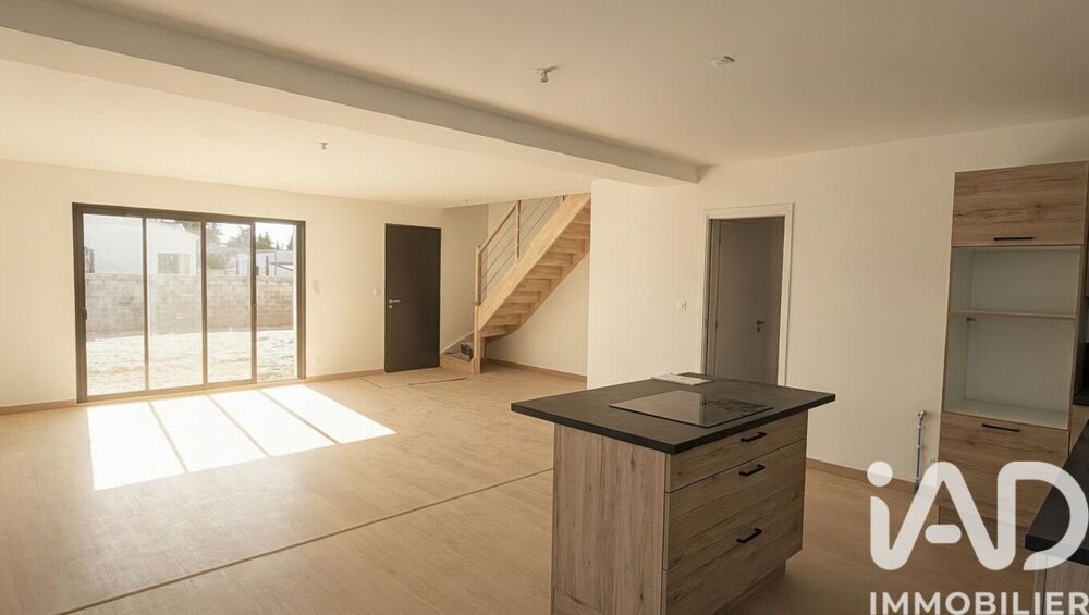 Vente Maison Vente Maison/villa 5 pièces Camaret-sur-aigues