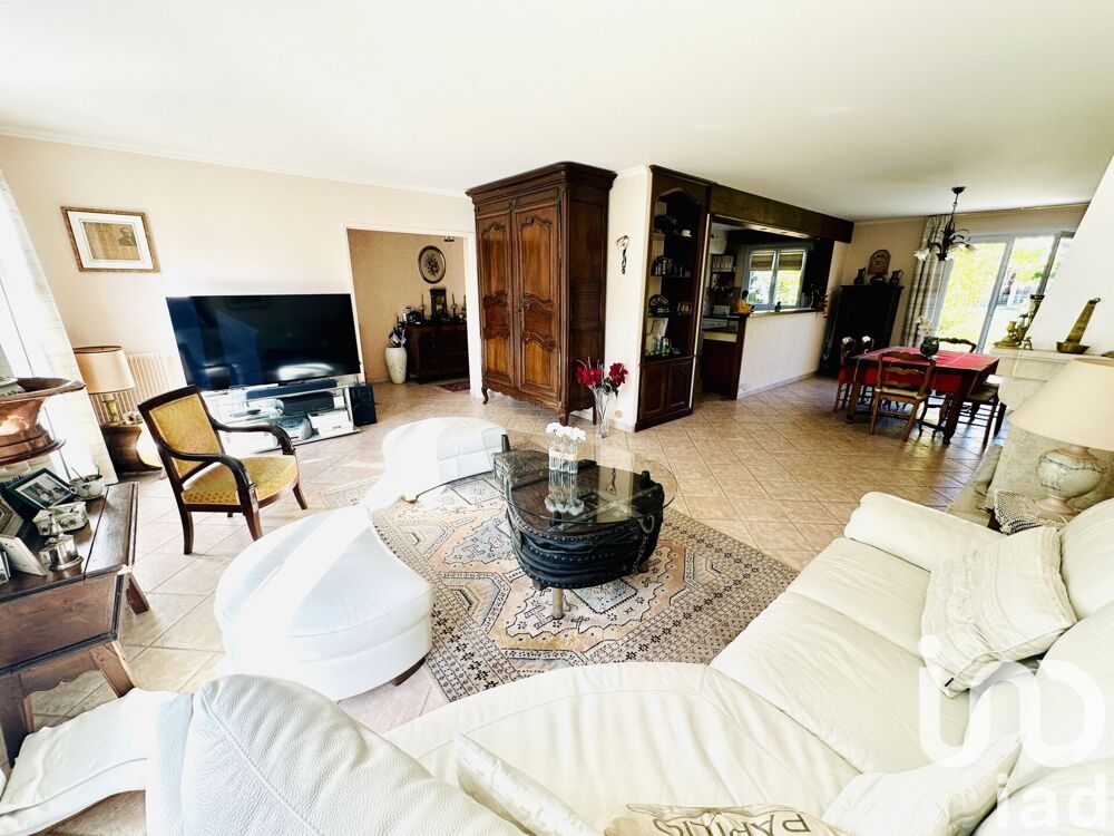 Vente Maison Vente Maison traditionnelle 8 pièces Saint-arnoult-en-yvelines