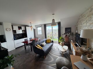  Appartement � vendre 4 pi�ces 83 m�