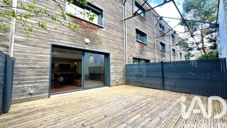 Appartement à louer 3 pièces 77 m²