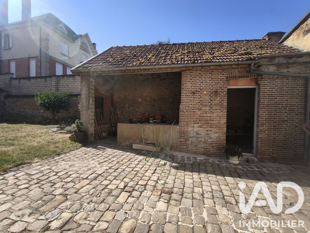 Vente Maison Vente Maison de village 6 pièces Barbonne-fayel