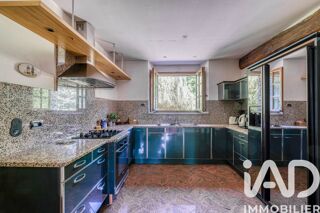  Maison à vendre 8 pièces 261 m²