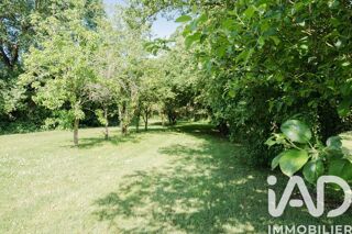  Maison à vendre 15 + pièces 527 m²