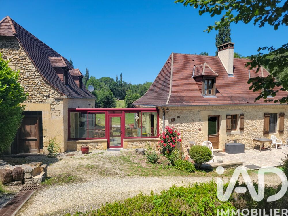 Vente Maison Vente Maison/villa 7 pièces Rouffignac-saint-cernin-de-reilhac