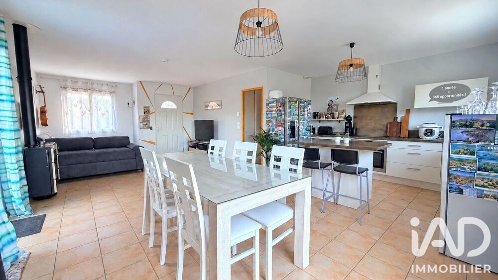 Vente Maison Vente Maison traditionnelle 4 pièces Tournissan