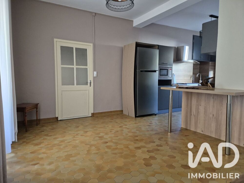 Vente Maison Vente Maison de ville 5 pièces Chef-boutonne