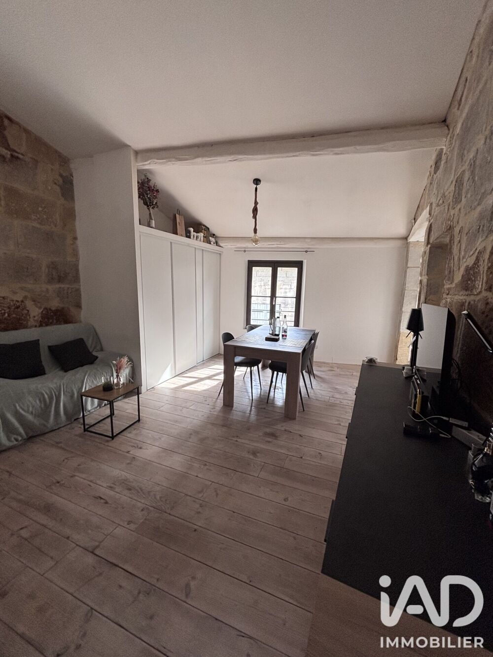 location Appartement - 2 pièce(s) - 37 m² Sommières (30250)