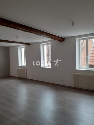  Appartement à louer 4 pièces 79 m² Seurre