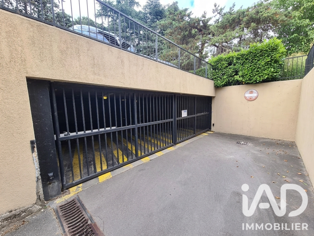 Vente Parking/Garage Vente Garage 16 m&sup2; Évry