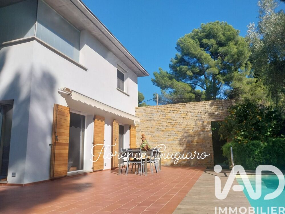 Vente Maison Vente Maison traditionnelle 7 pièces Sanary-sur-mer