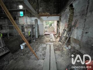  Immeuble à vendre 331 m²