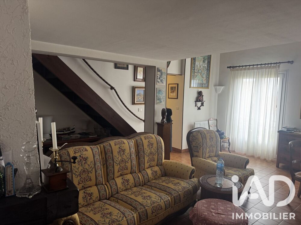 Vente Maison Vente Maison traditionnelle 6 pièces Sausset-les-pins