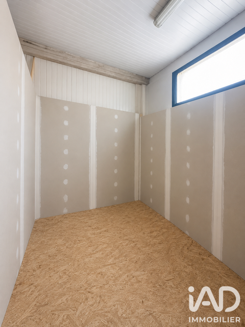   Vente Boutique/Local commercial 200 m&sup2; 
