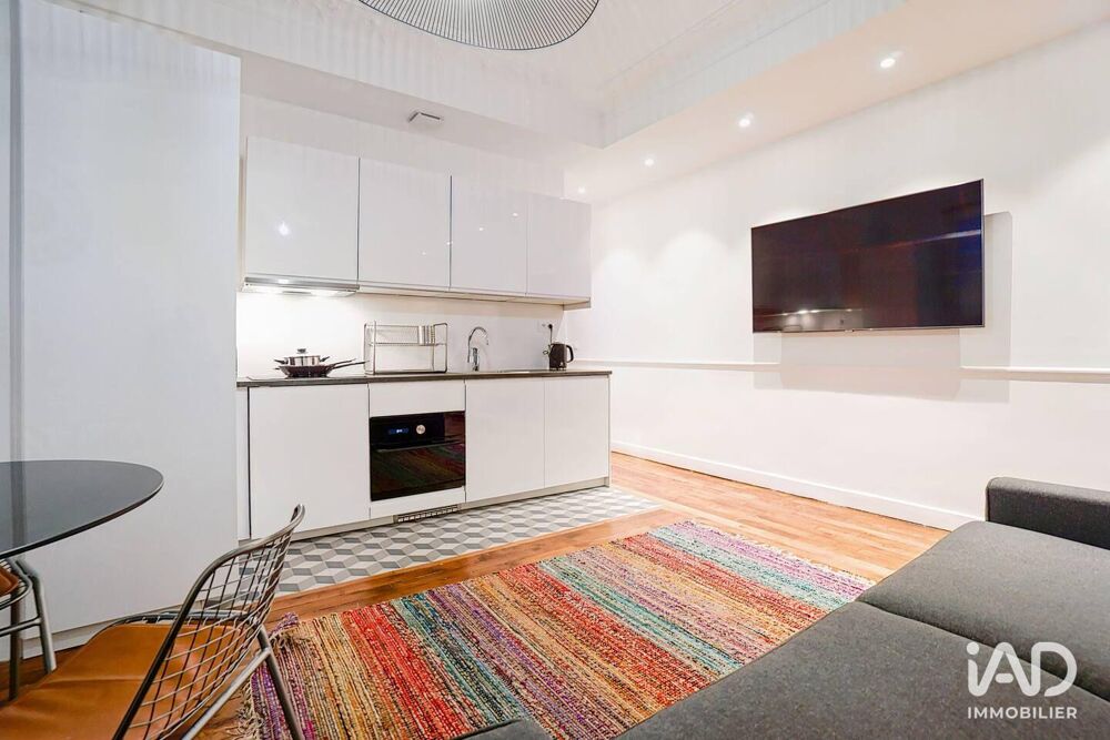  Vente - 130 m² Paris 7