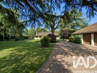  Maison à vendre 8 pièces 193 m²