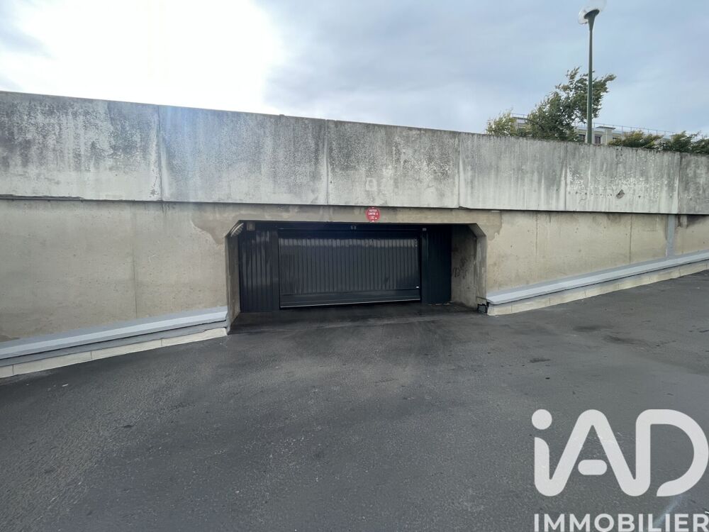 Vente Parking/Garage Vente Garage 13 m&sup2; Saint-Étienne