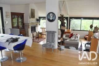 Maison à vendre 11 pièces 225 m²