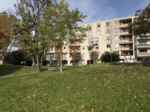   Vente Appartement Appartement - 5 pi�ce(s) - 104 m�