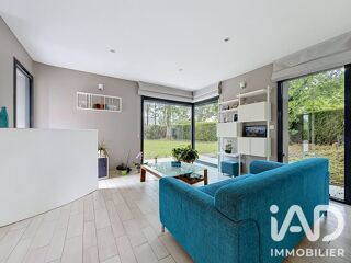 Maison à vendre 8 pièces 232 m²