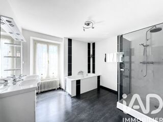  Maison à vendre 7 pièces 233 m²