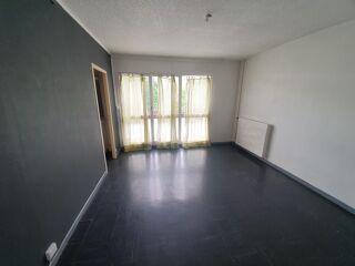  Appartement à louer 1 pièce 27 m²