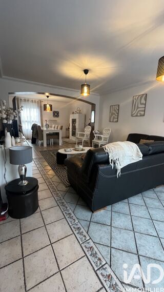  Maison à vendre 8 pièces 196 m²