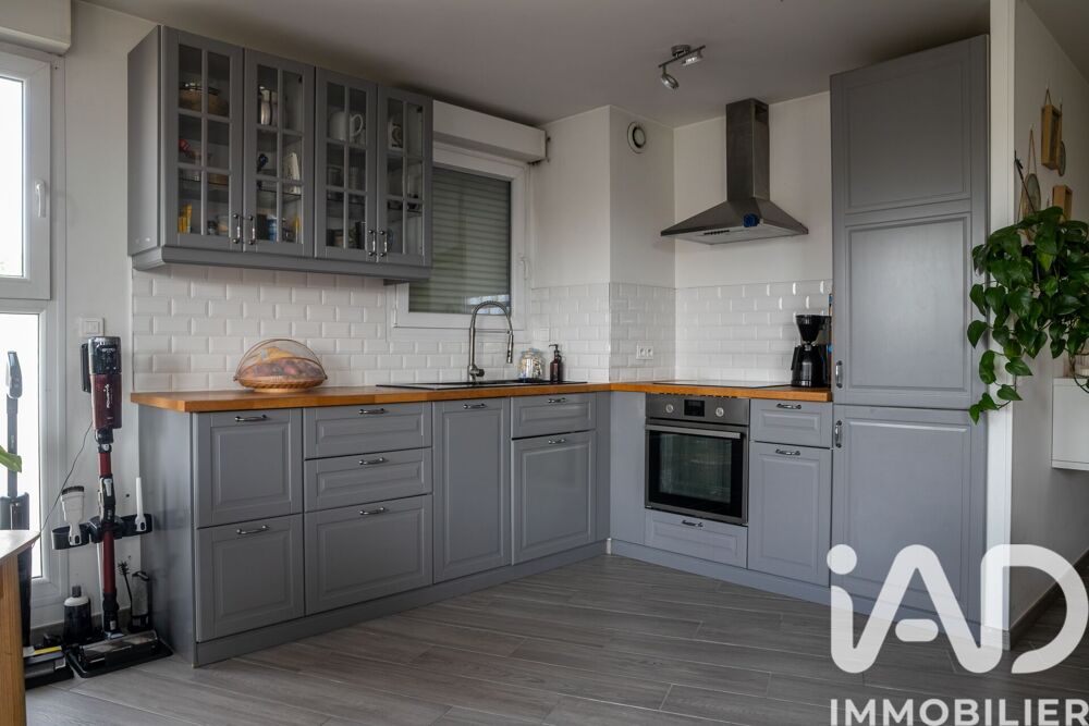 vente Appartement - 3 pièce(s) - 67 m² Livry-Gargan (93190)