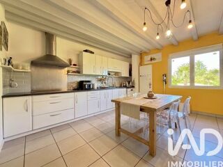  Maison à vendre 9 pièces 242 m²