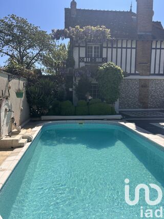  Maison � vendre 10 pi�ces 210 m�
